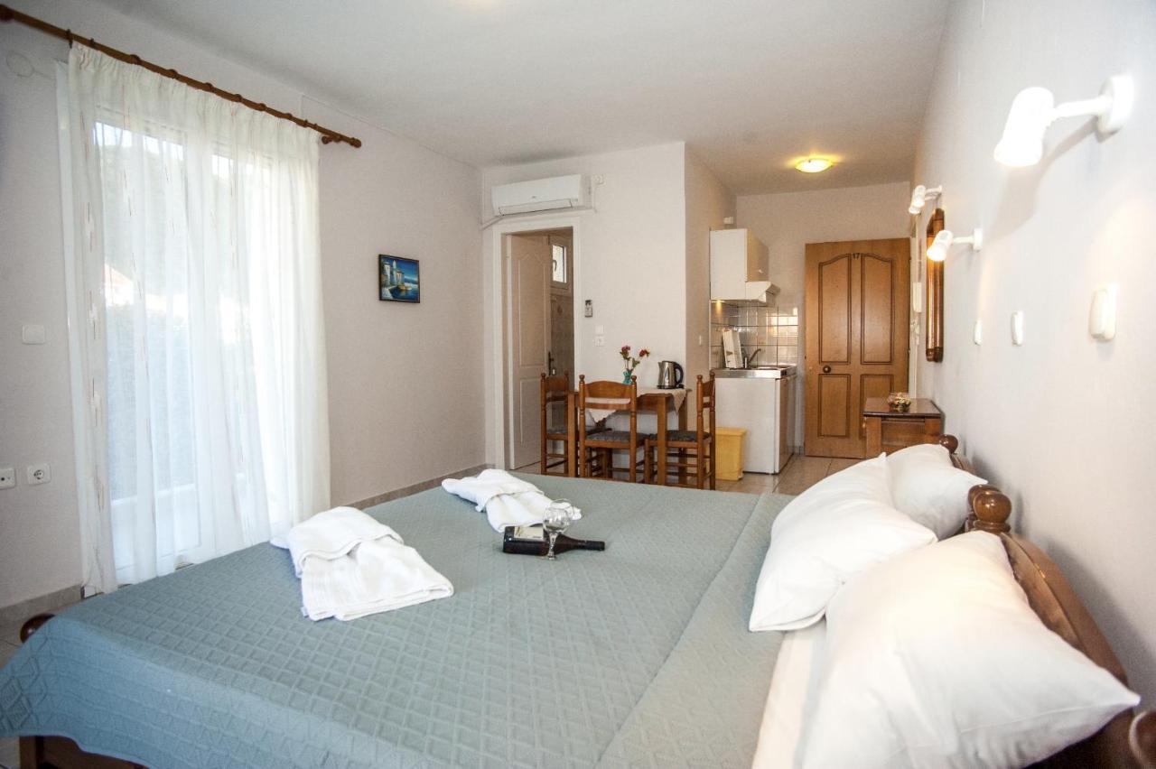 Captain Georgio Apartments Poros  Zewnętrze zdjęcie