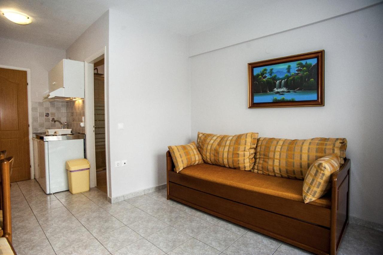 Captain Georgio Apartments Poros  Zewnętrze zdjęcie