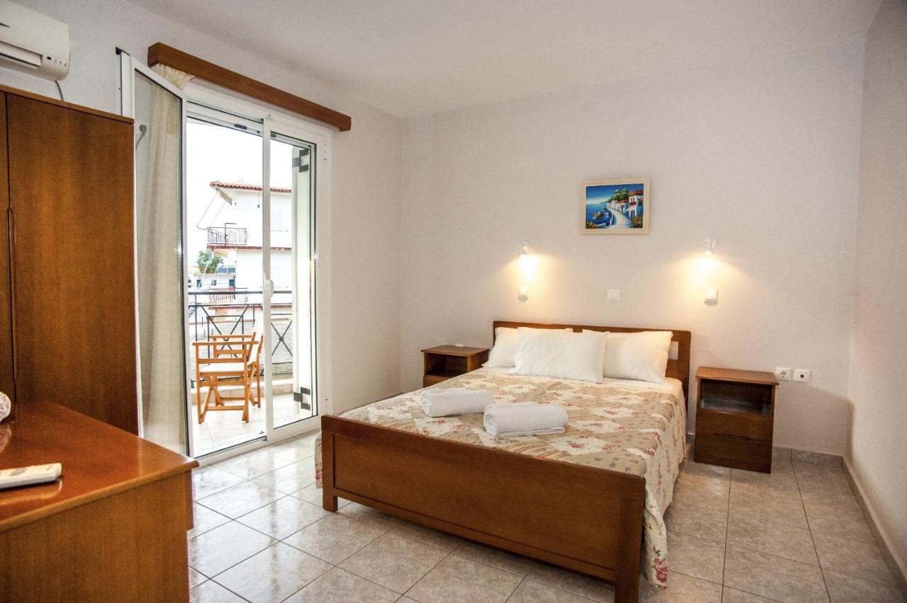 Captain Georgio Apartments Poros  Zewnętrze zdjęcie