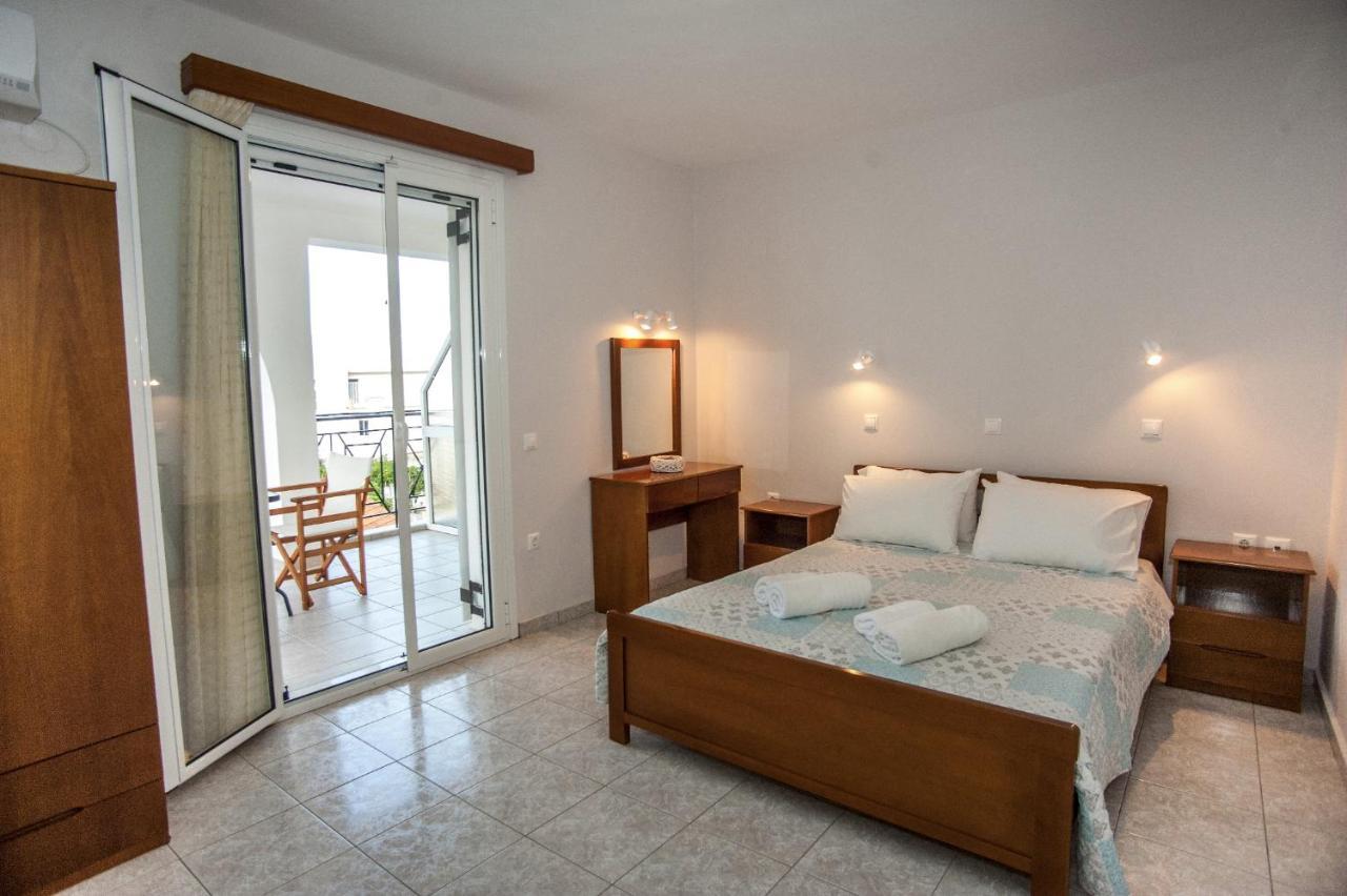 Captain Georgio Apartments Poros  Zewnętrze zdjęcie