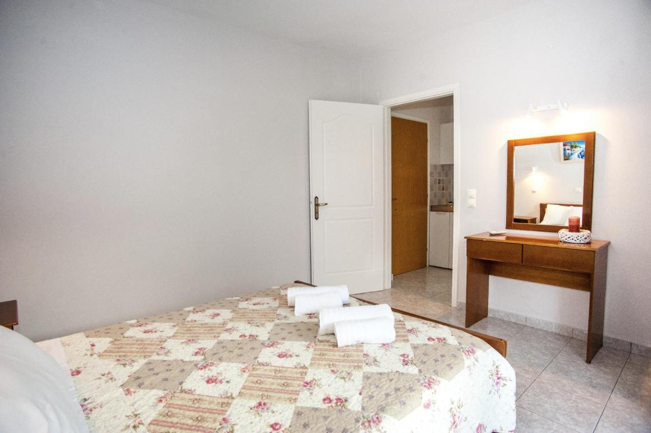 Captain Georgio Apartments Poros  Zewnętrze zdjęcie