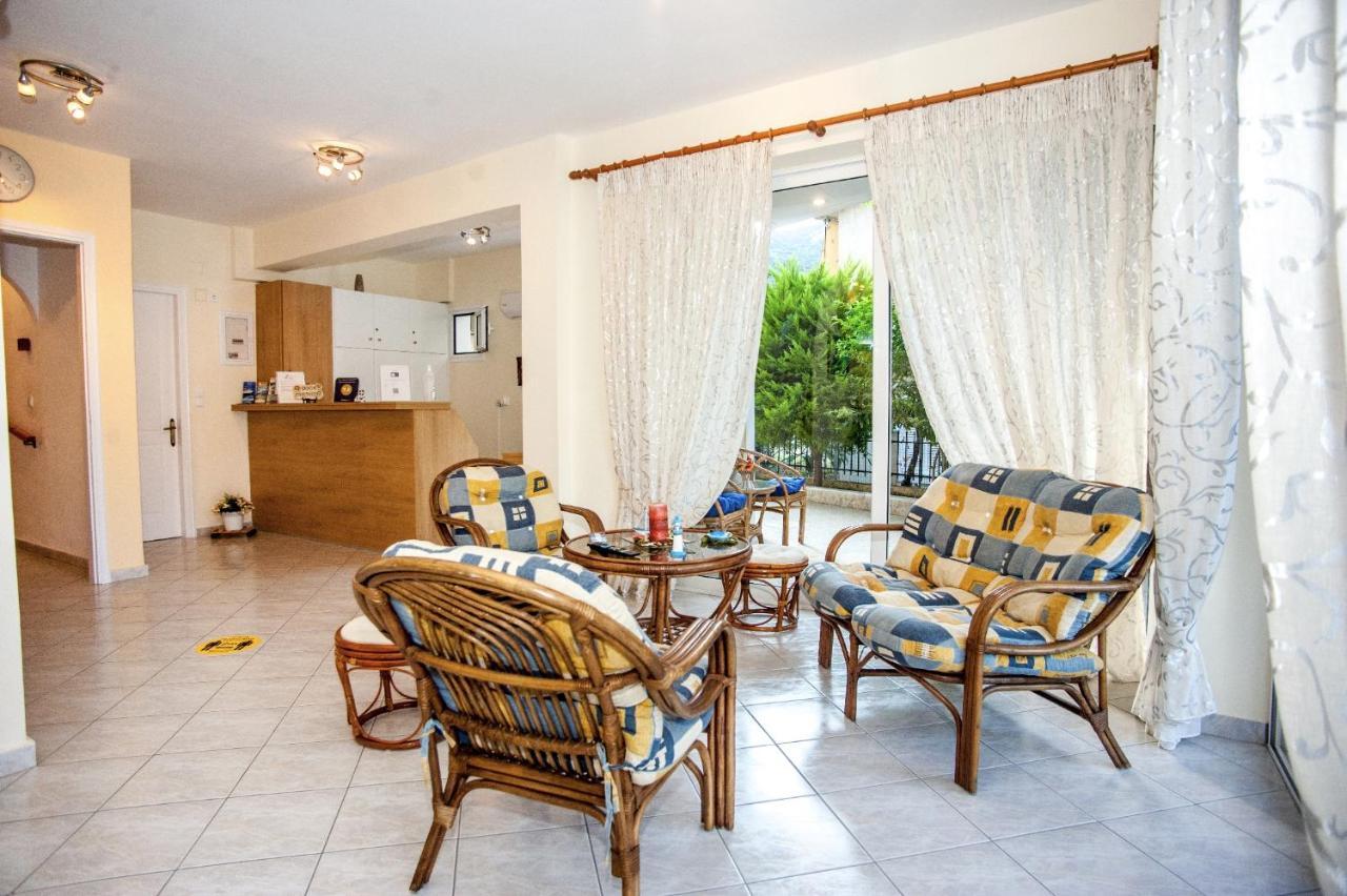 Captain Georgio Apartments Poros  Zewnętrze zdjęcie